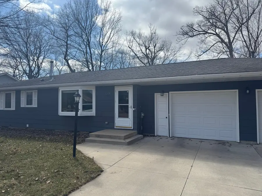 1314 Leif Avenue Nw, Owatonna, MN 55060 - #3