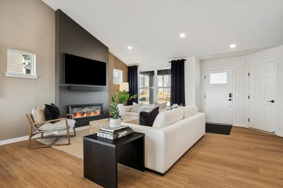 8863 63rd Street S, Cottage Grove, MN 55016 - #3