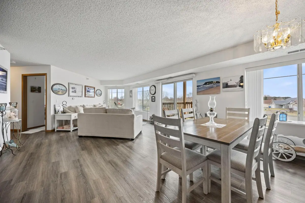 2155 6th Lane Se #202, Cambridge, MN 55008 - #1