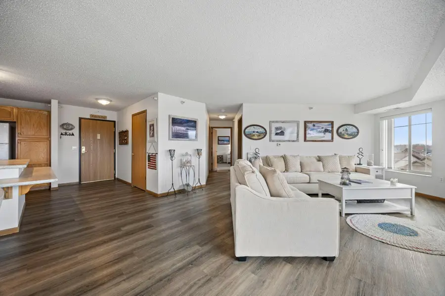 2155 6th Lane Se #202, Cambridge, MN 55008 - #3