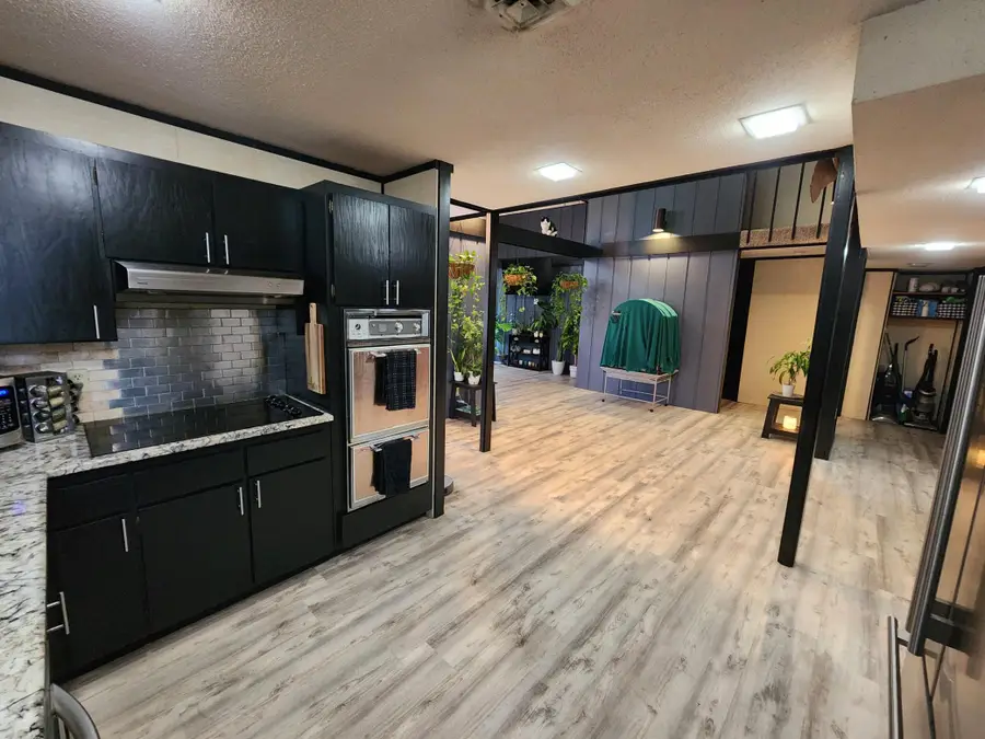 206 E Luella Street, Le Roy, MN 55951 - #2