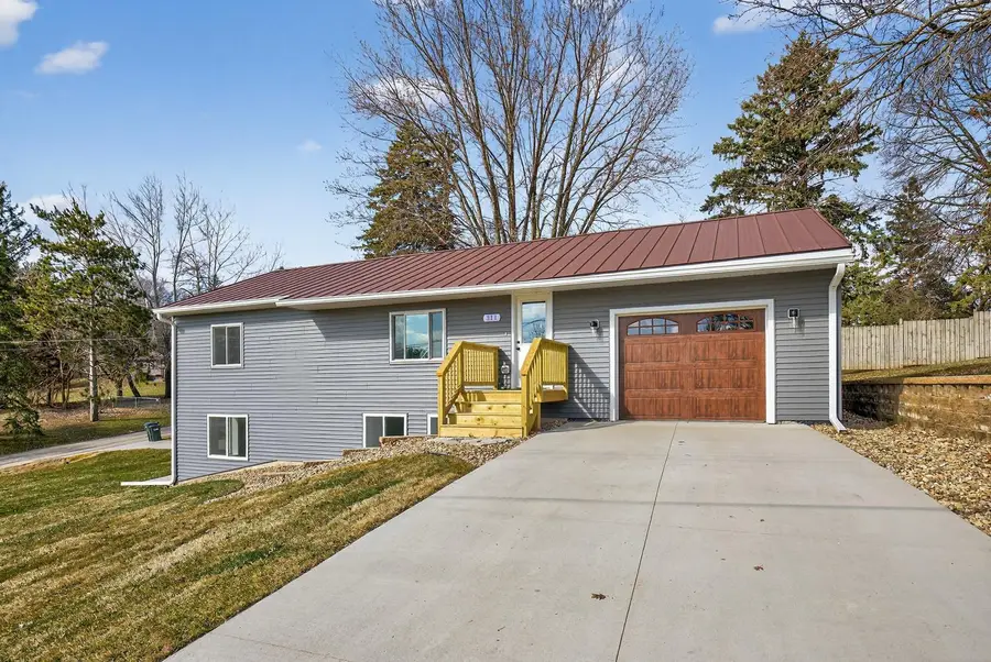 311 Highland Court Sw, Rochester, MN 55902 - #2
