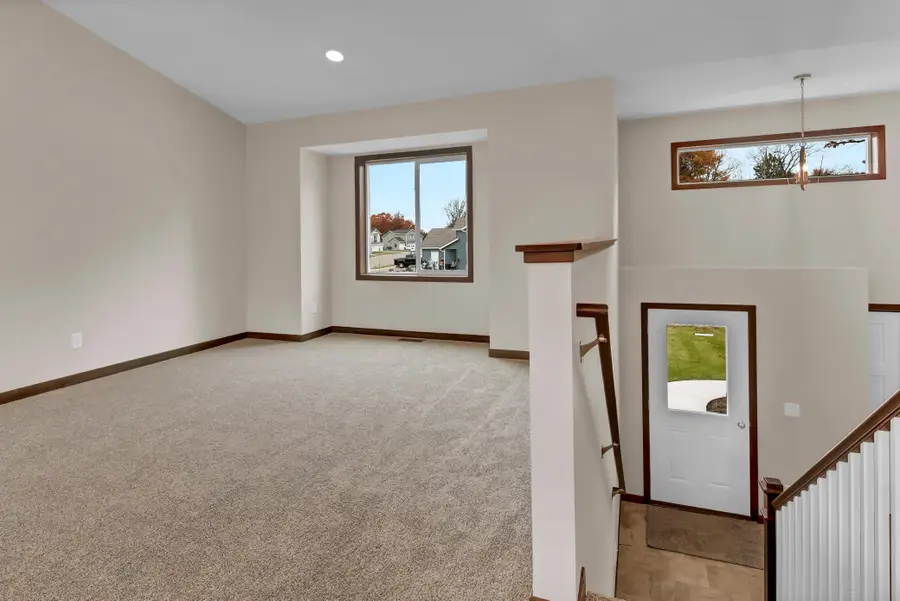 2865 11th Avenue Ne, Sauk Rapids, MN 56379 - #3