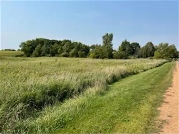 7815 Corcoran Trail W, Hamel, MN 55340