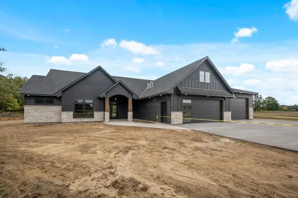 1574xxx Kettle River Boulevard Ne, Columbus, MN 55025