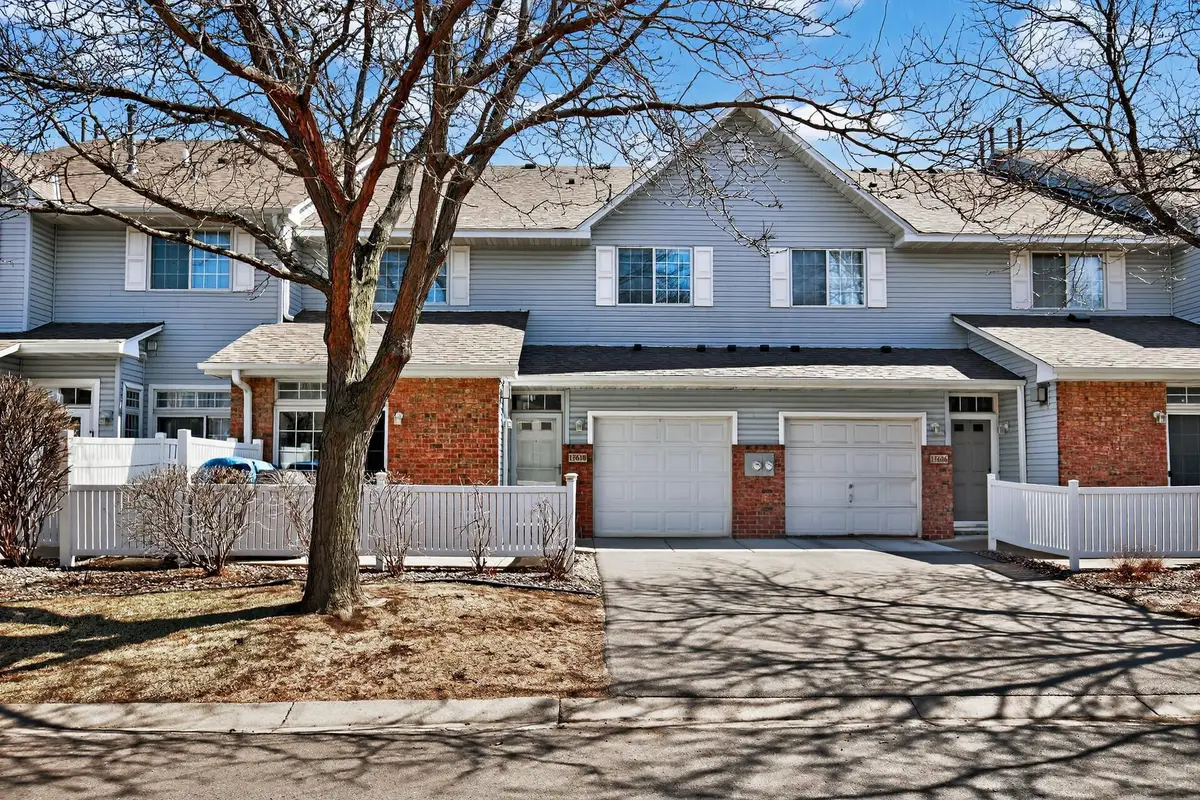 15610 Garnet Way, Apple Valley, MN 55124 - #1