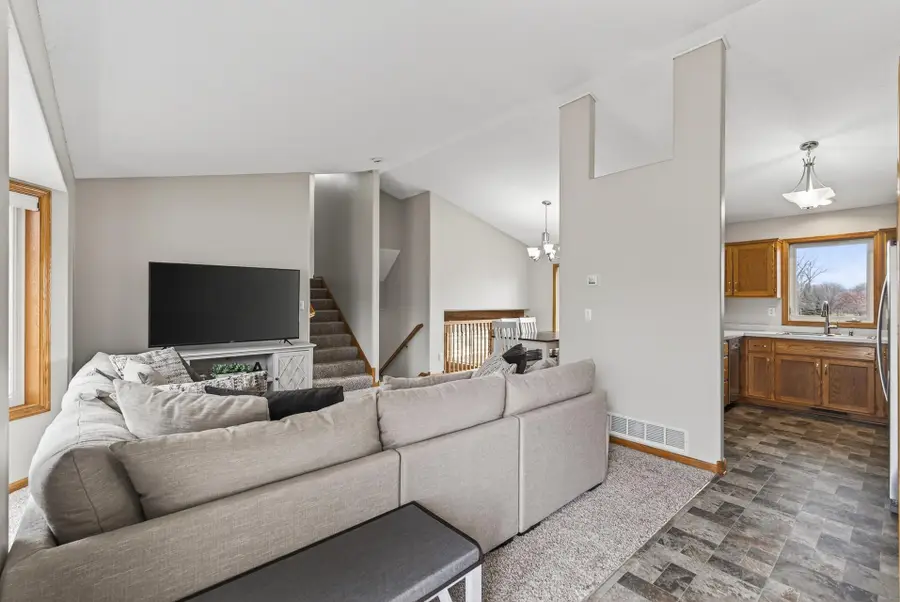 600 3rd Street Sw, Saint Michael, MN 55376 - #2