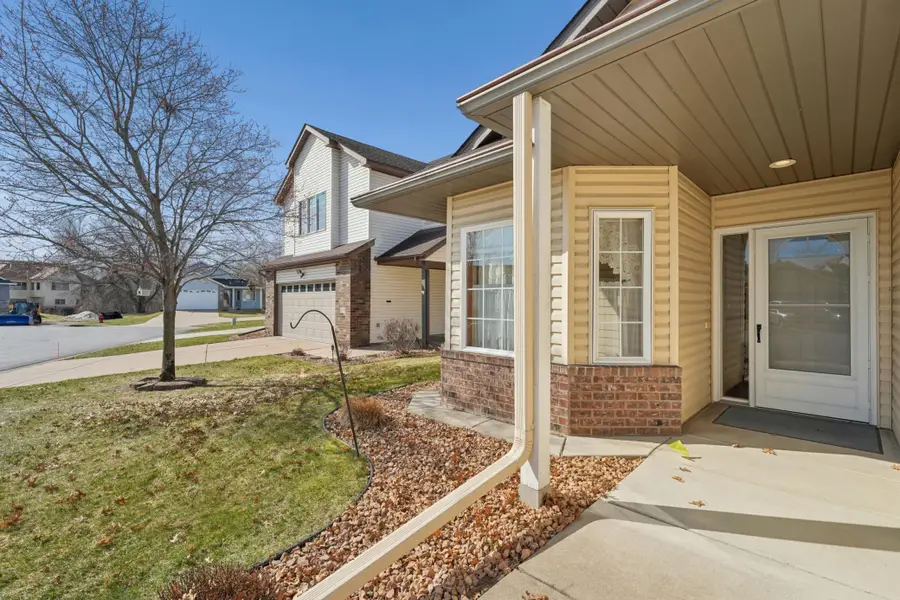 8040 Benjamin Street Ne, Spring Lake Park, MN 55432 - #3