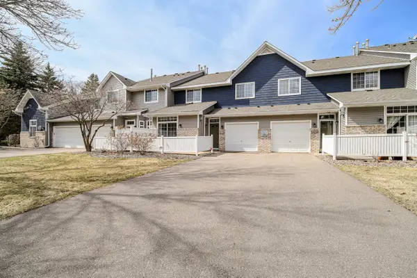 8372 Kimball Drive, Eden Prairie, MN 55347