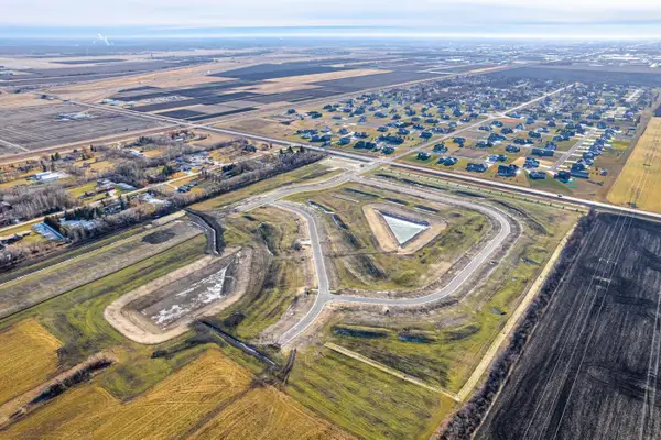 4834 42 Avenue N, Reiles Acres, ND 58102