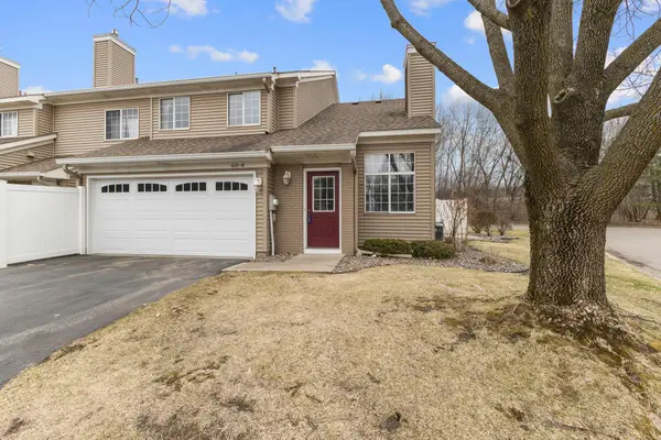 610 85th Lane Nw #8NW, Minneapolis, MN 55433