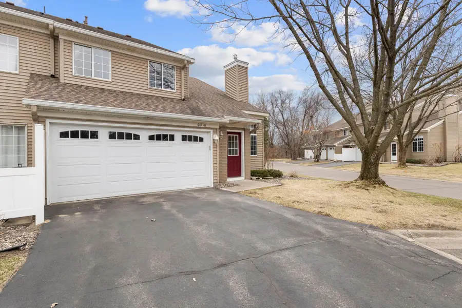 610 85th Lane Nw #8NW, Coon Rapids, MN 55433 - #3