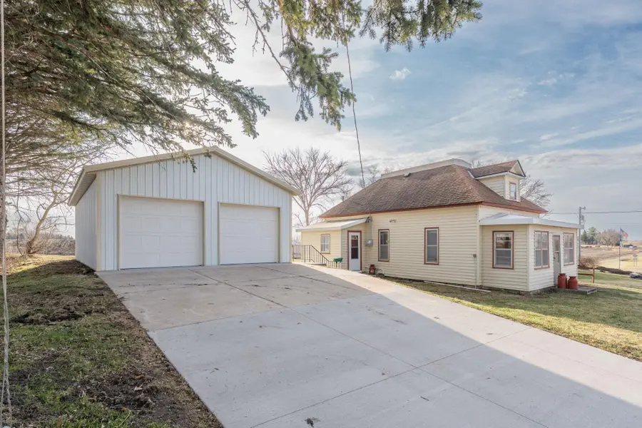 397 S Kilkenny Road, Kilkenny, MN 56052 - #2