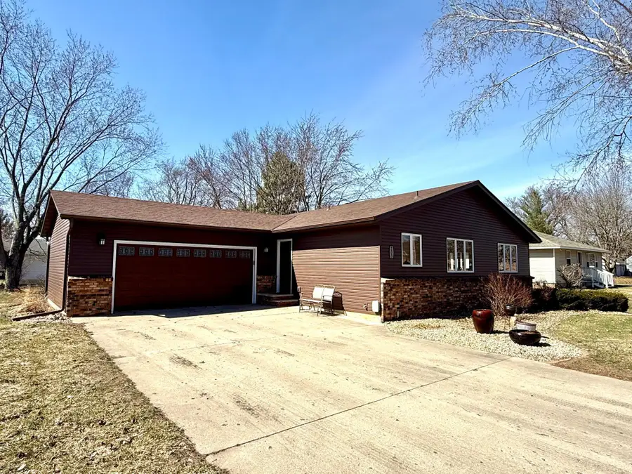 203 3rd Street Sw, Medford, MN 55049 - #3