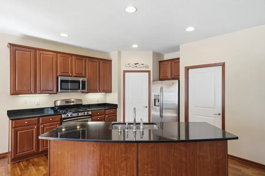 2156 Cedar Grove Trail, Eagan, MN 55122 - #3