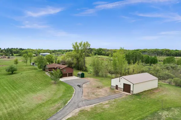 43224 Cedarcrest Trail, Harris, MN 55032