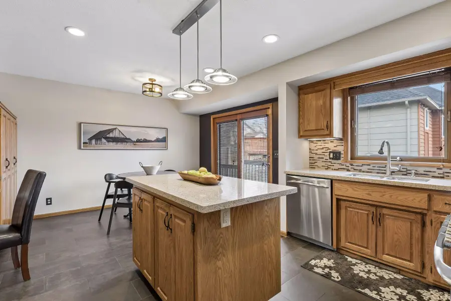 295 Oakhill Drive, Shoreview, MN 55126 - #2