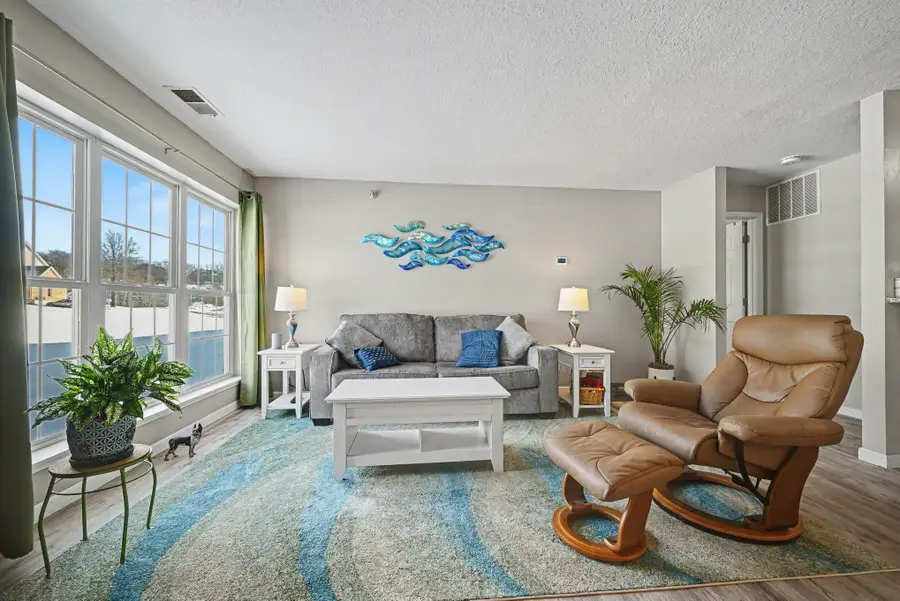 6165 Chasewood Parkway #1, Hopkins, MN 55343 - #3