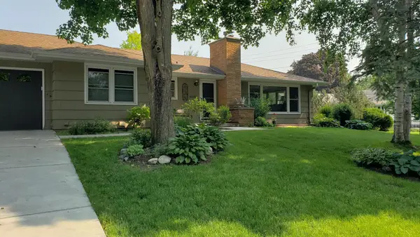 12000 James Road, Hopkins, MN 55343