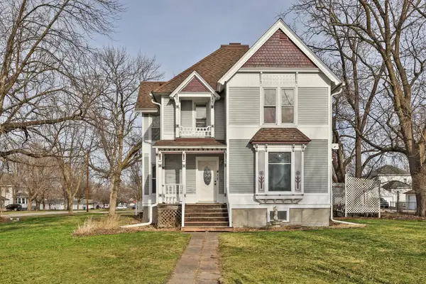 411 2nd Street, Lyle, MN 55953