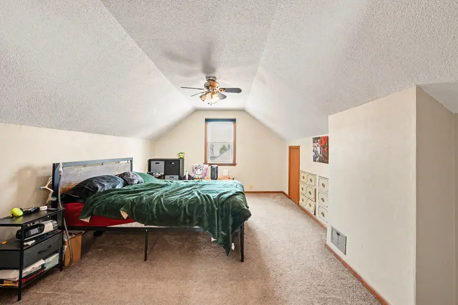 2111 Fremont Avenue E, Saint Paul, MN 55119 - #3