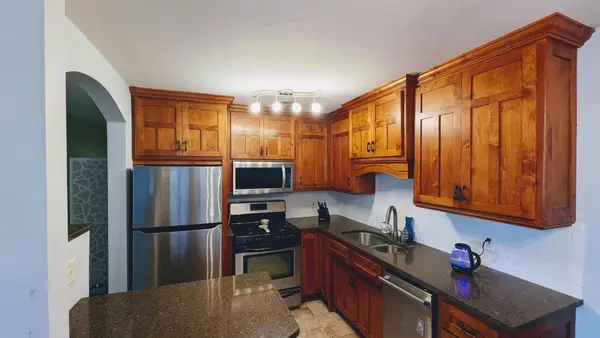 2507 Bryant Avenue S #002, Minneapolis, MN 55405