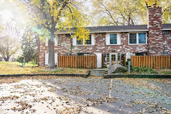 4548 Cedar Lake Road S #6, Minneapolis, MN 55416