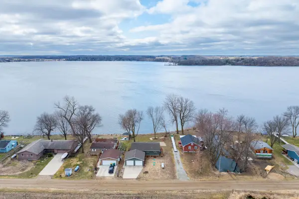 17009 Dickenson Lane, Waterville, MN 56096