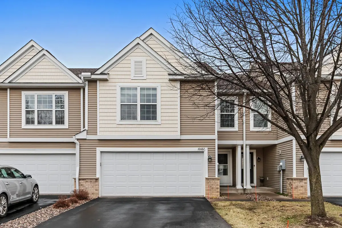 10682 Ironwood Parkway, Woodbury, MN 55129 - #1