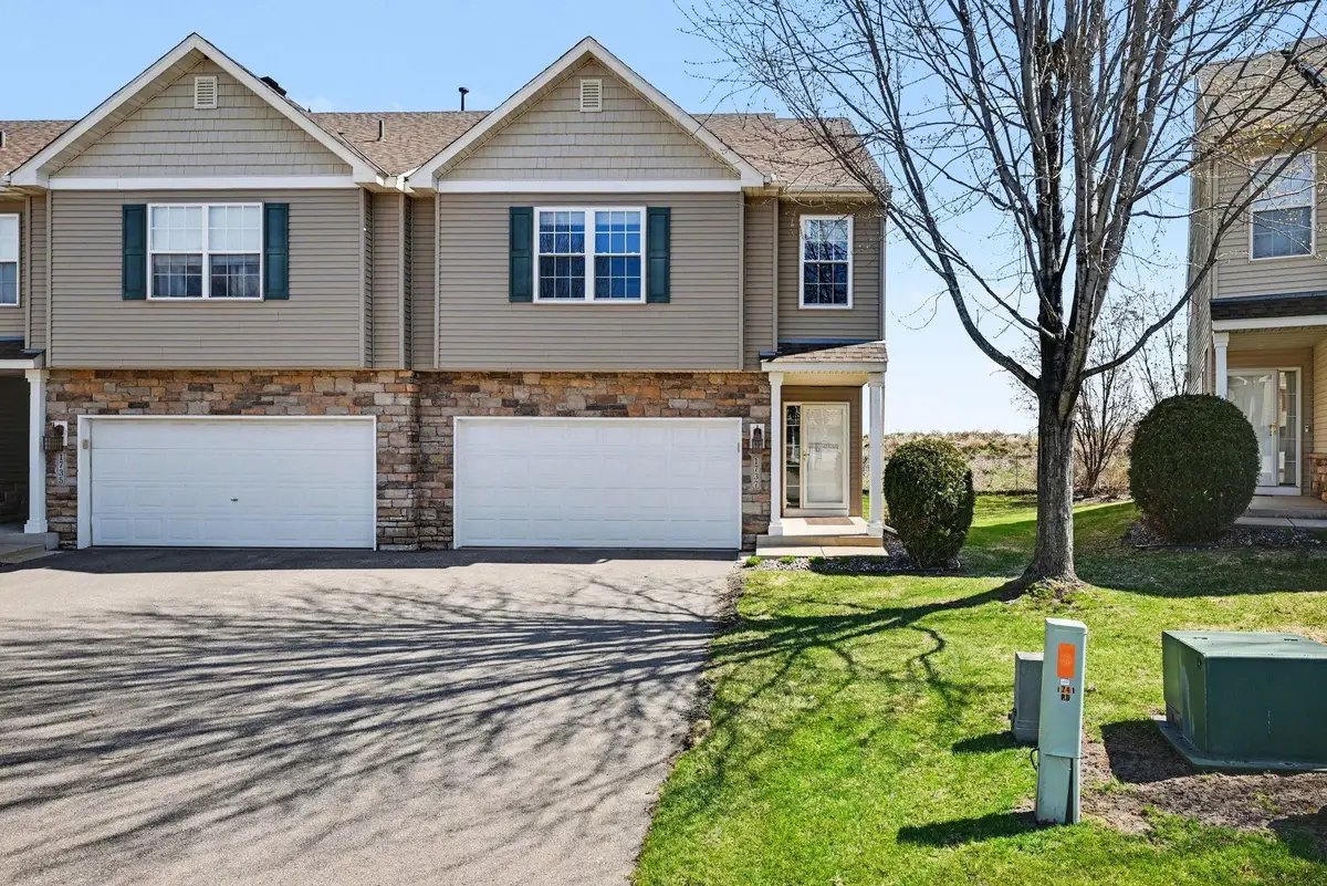 1737 Philipp Drive, Shakopee, MN 55379 - #1