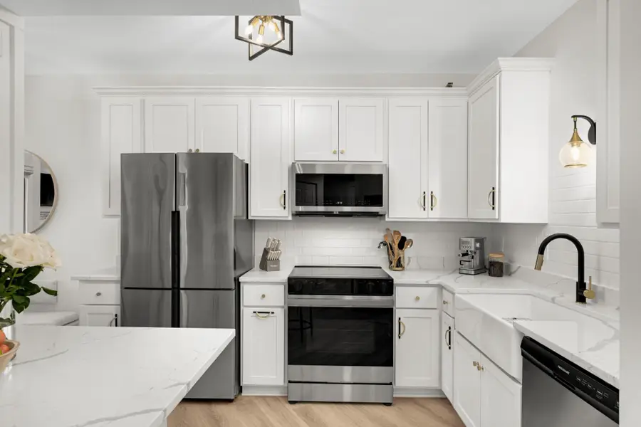 26 10th Street W #2009, Saint Paul, MN 55102 - #3