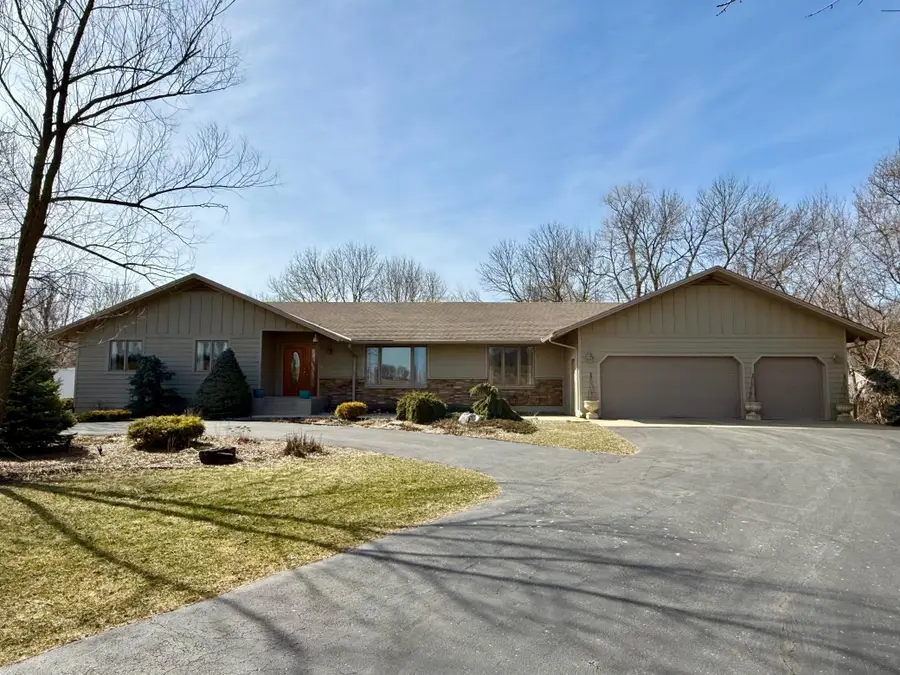12860 Culver Avenue, Faribault, MN 55021 - #2