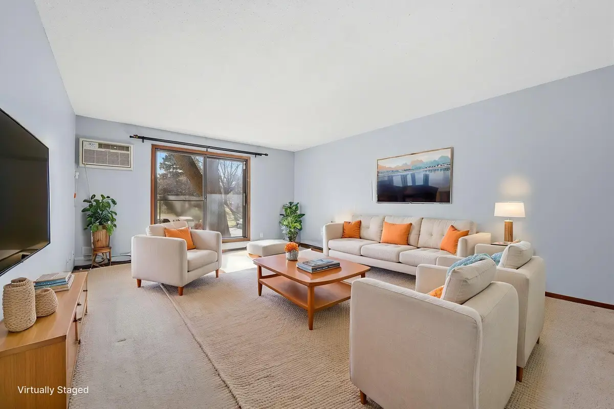 11160 Anderson Lakes Parkway #115, Eden Prairie, MN 55344 - #1