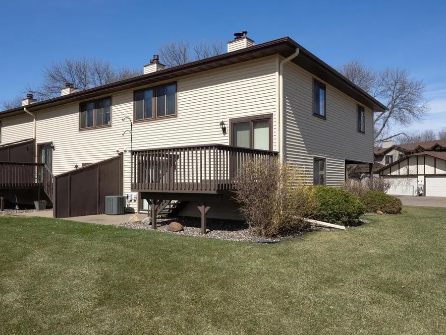 8751 Maplebrook Parkway N, Brooklyn Park, MN 55445 - #3