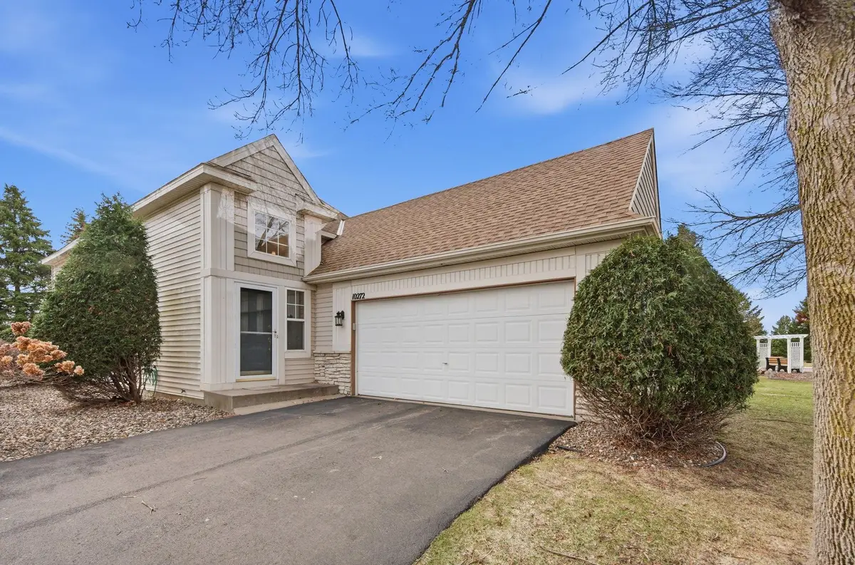 10272 Country Club Curve, Woodbury, MN 55129 - #1
