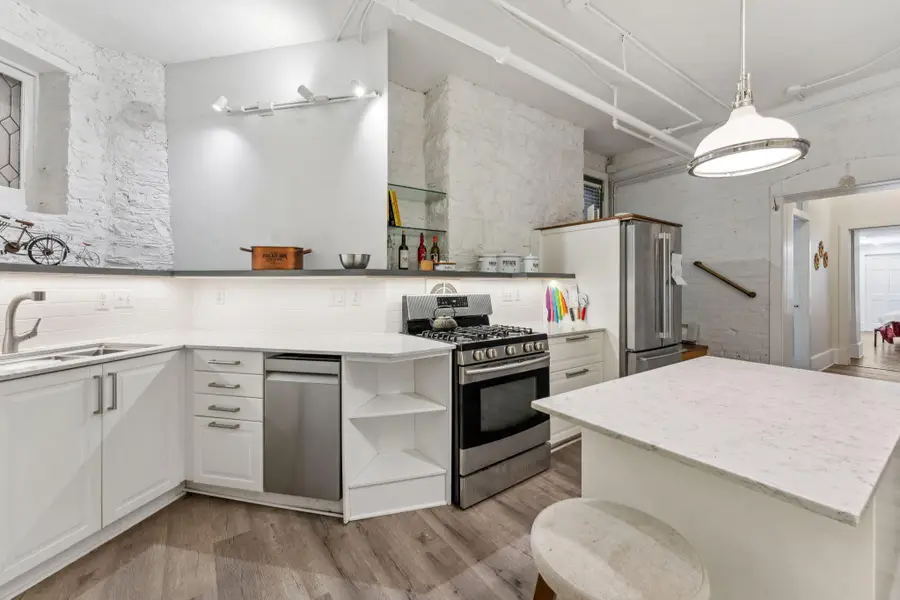 710 Summit Avenue #4, Saint Paul, MN 55105 - #3