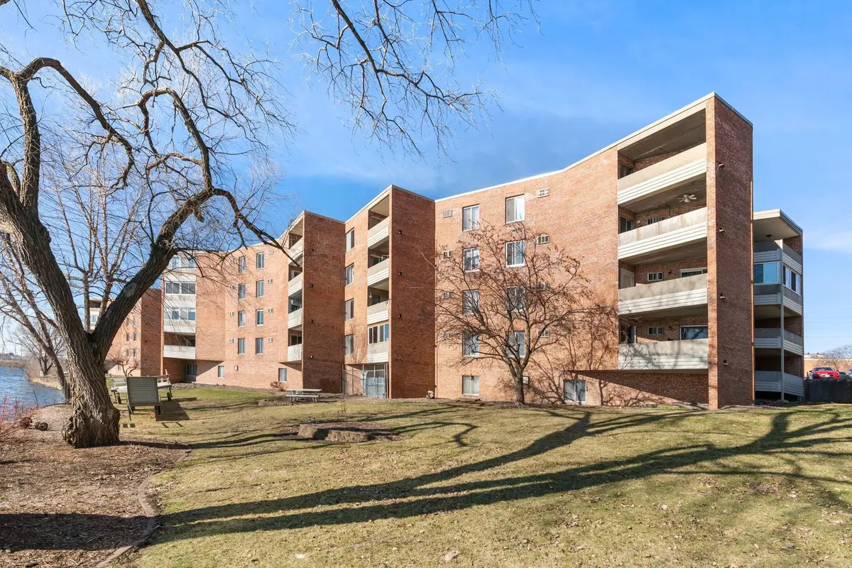 329 Geneva Avenue N #402, Oakdale, MN 55128 - #1