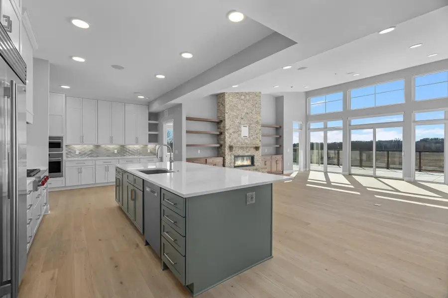 1 Hill Farm Road #306, North Oaks, MN 55127 - #3