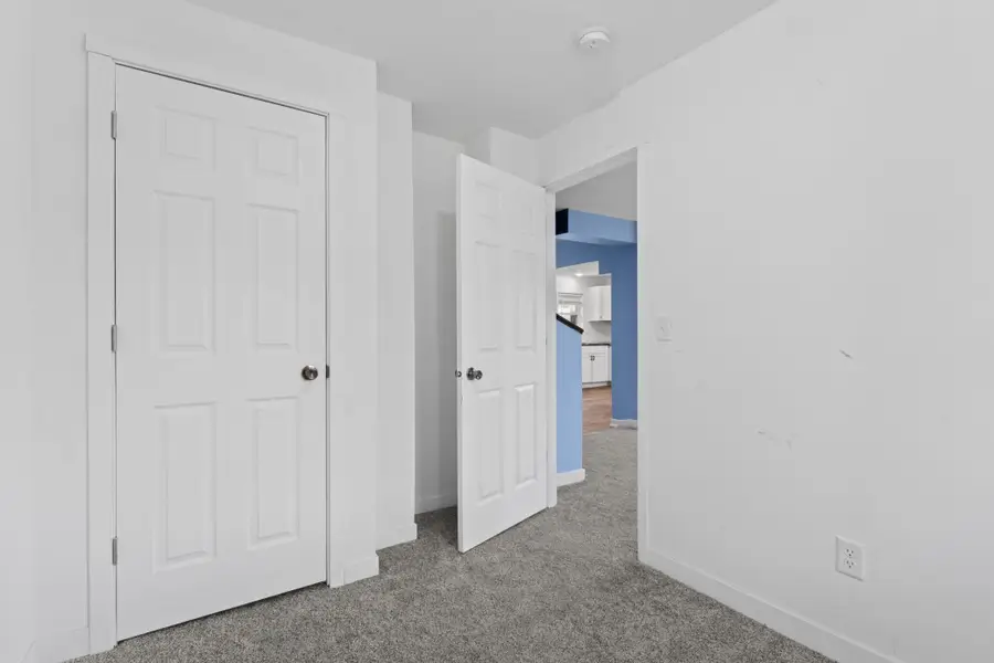 206 Center Avenue S, Hayfield, MN 55940 - #2