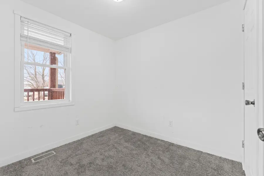 206 Center Avenue S, Hayfield, MN 55940 - #3