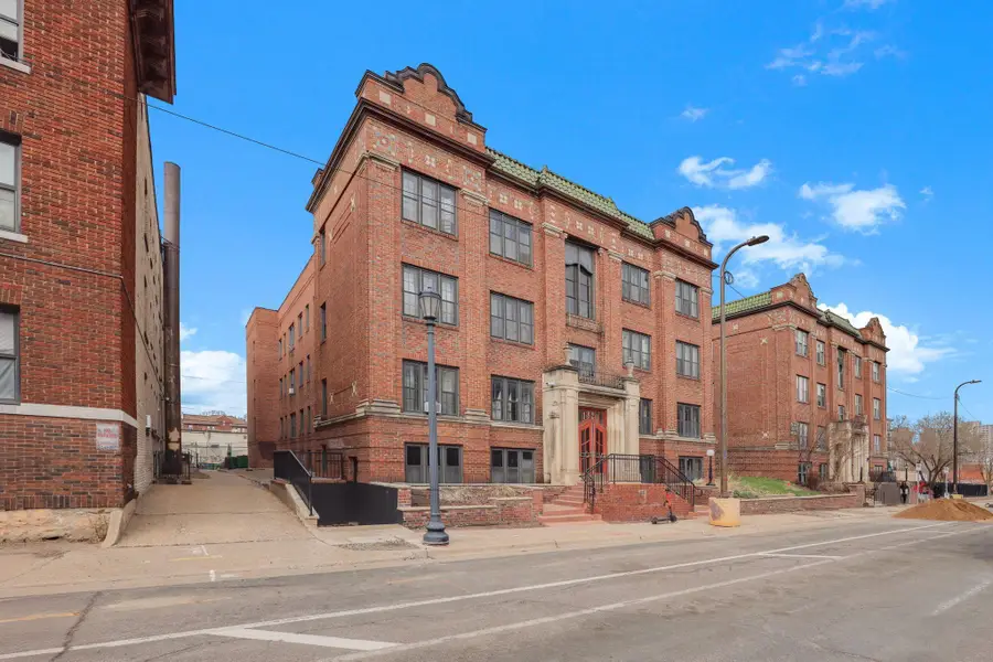 1820 1st Avenue S #304, Minneapolis, MN 55403 - #2