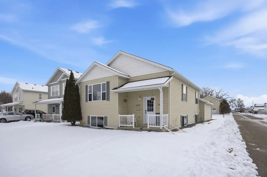 414 18th Street N, Moorhead, MN 56560 - #2