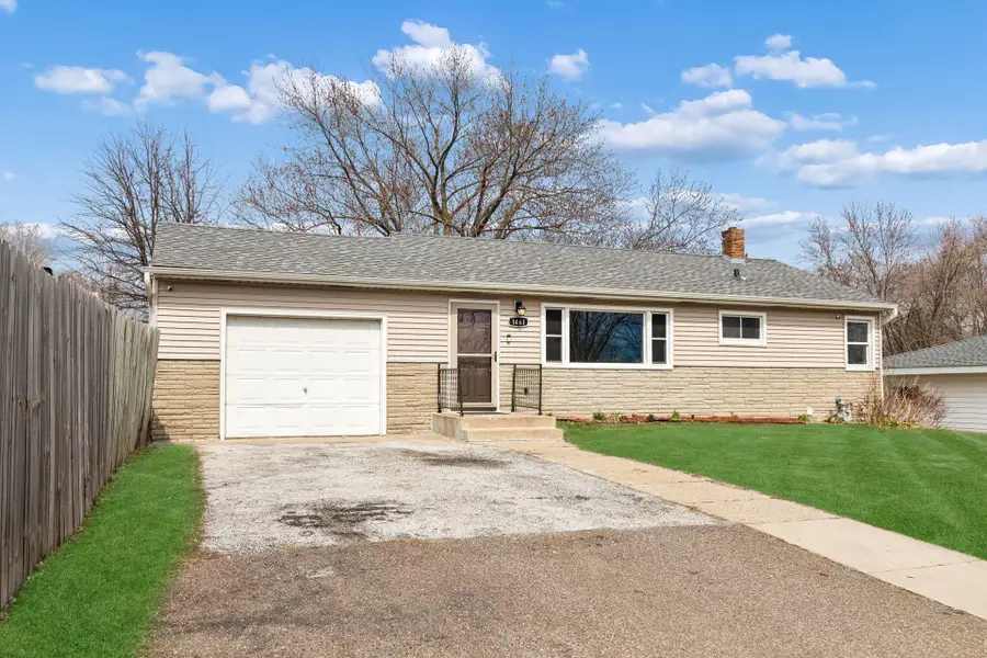 1461 Grandview Avenue E, Saint Paul, MN 55109 - #2