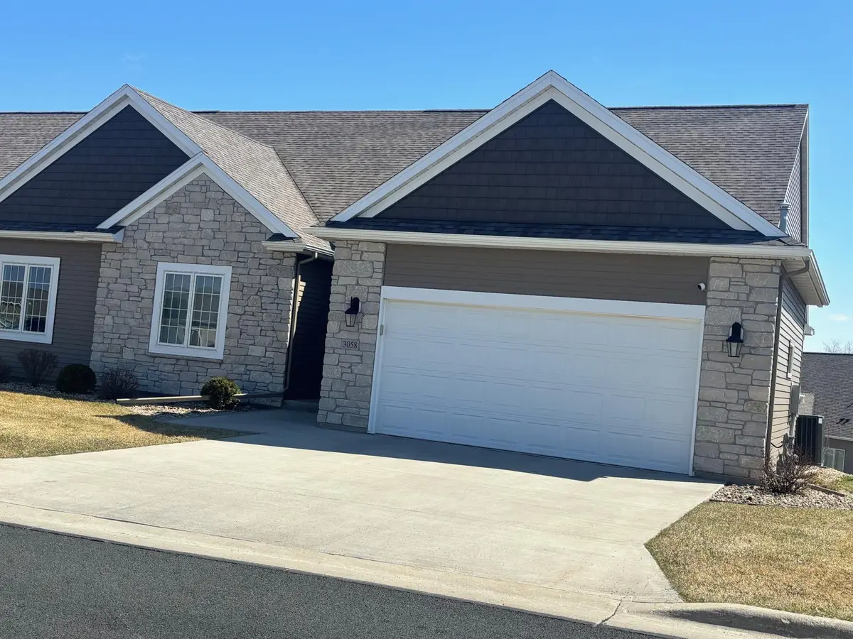 3058 Ivory Road Ne, Rochester, MN 55906 - #1