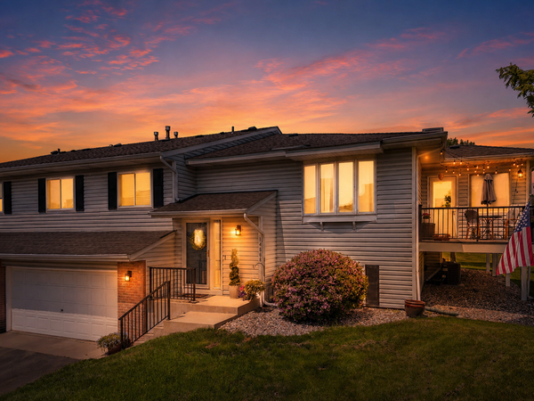 14808 Lower Endicott Way, Saint Paul, MN 55124