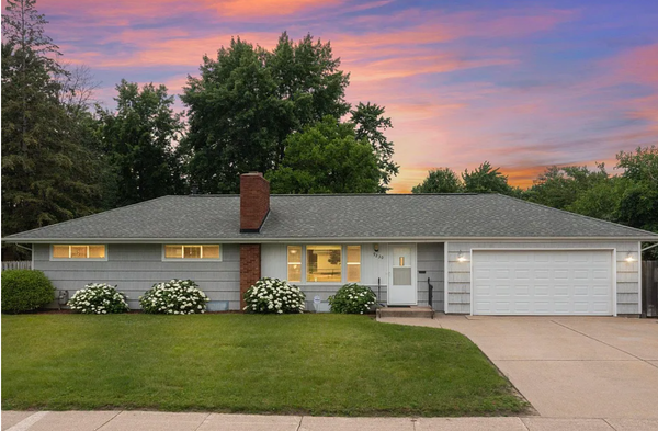 9230 Portland Avenue S, Minneapolis, MN 55420