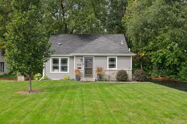 2000 Hampshire Avenue S, Minneapolis, MN 55426