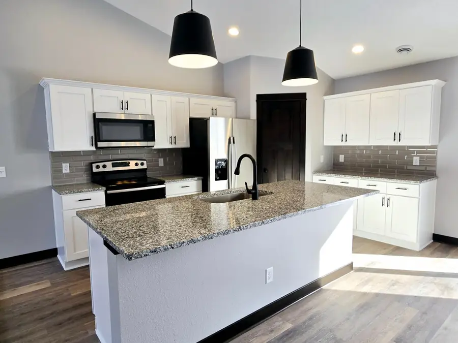 641 3rd Street E, Gaylord, MN 55334 - #2