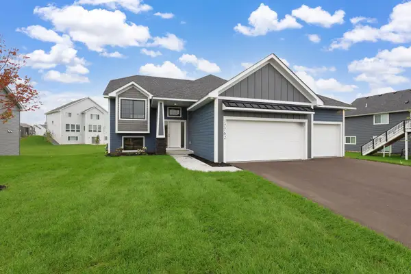 17762 Empire Trail, Lakeville, MN 55044