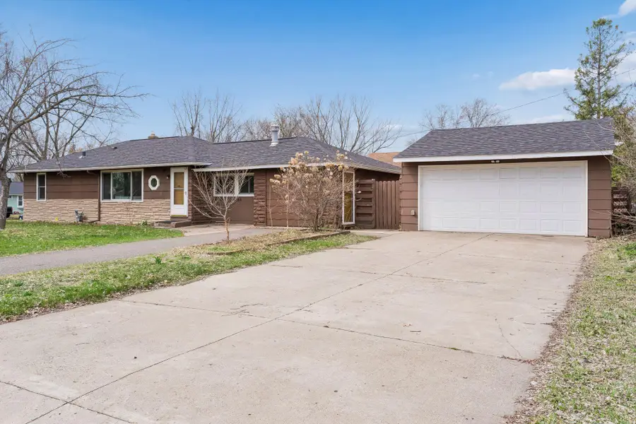 1961 Adolphus Street, Saint Paul, MN 55117 - #2